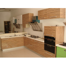 Cabinet de cuisine en bois